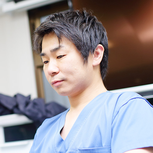 川島一哲